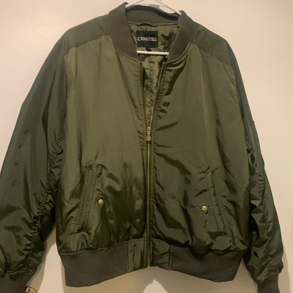 Express women’s XL green bomber jacket